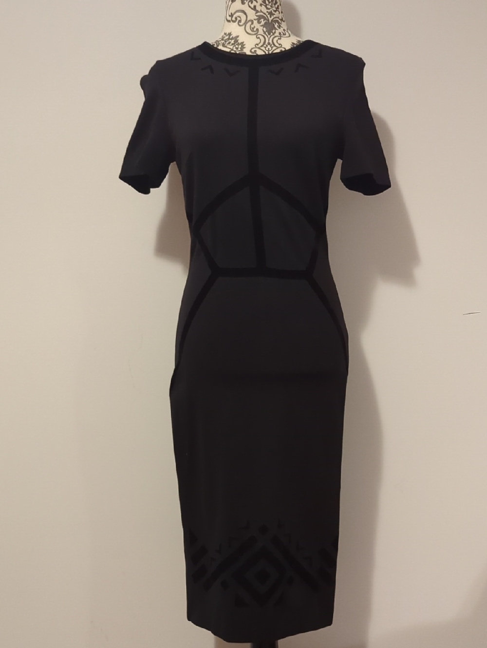 ICŌNE Black Short-Sleeve Midi Dress with Geometric Trim
